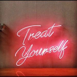 Meet your Posher, Georgia